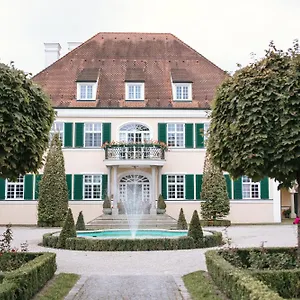 Hotel Gut Altholz Und Restaurant Hutter Plattling